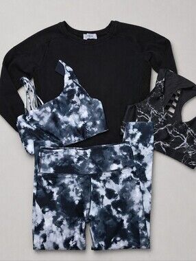Soul Black & White Tie-Dye Active Set - Sports Bra & Leggings